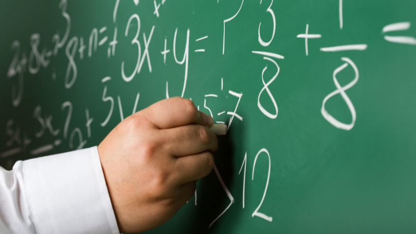 Descubra com Teciomar Abila como a formação docente precisa evoluir em um mundo cada vez mais digital.