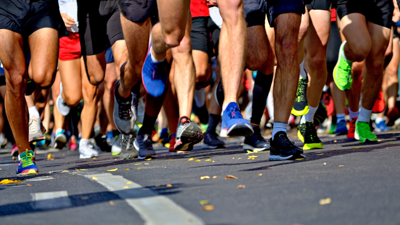 Preparação para maratona com segurança: veja com Márcio Velho da Silva como ajustar o ritmo, respeitar o corpo e chegar forte na prova.